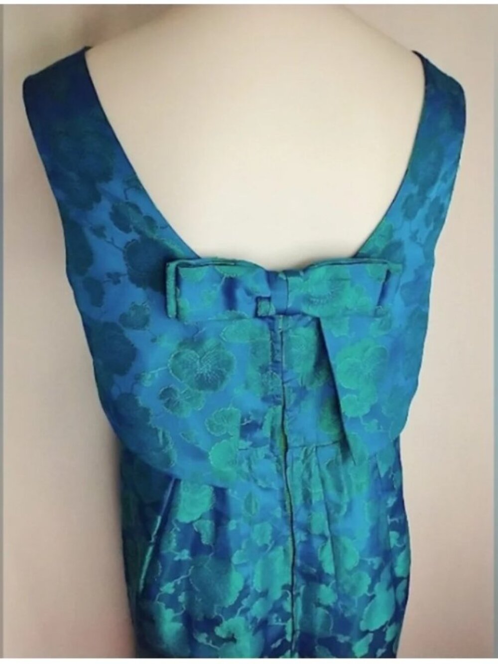 60s VINTAGE CUSTOM MADE BROCADE DRESS | 10 | Sheath with Bow Back | EVC